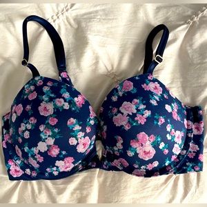 Victoria Secret Push Up Bra